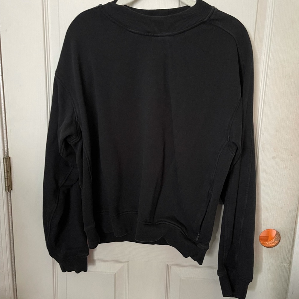Lululemon crewneck sweater